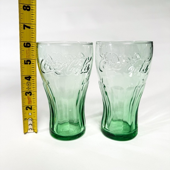 (2) Libbey Classic Coca-Cola Green Glass Tumblers – Embossed Logo – 16.75oz – 6” - Picture 4 of 5
